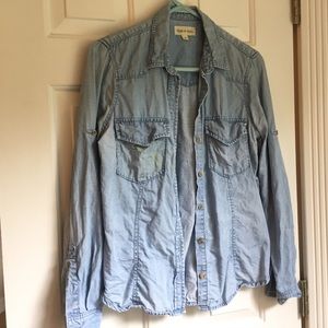 Long sleeve chambray button up